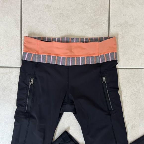 Lululemon Inspire Tight II (Mesh) Size 4 - Picture 6 of 11